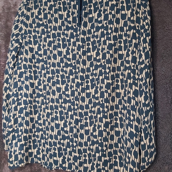 💢SOLD💢Blouse - to impress. Round neck, 3/4 sleeve, elegant - Picture 11 of 11